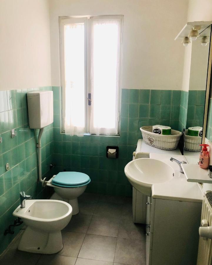 Peaceful Apartment 1 Minute Walk To The Beach Ventimiglia Bagian luar foto