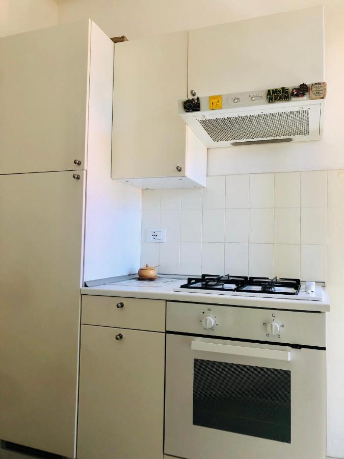 Peaceful Apartment 1 Minute Walk To The Beach Ventimiglia Bagian luar foto